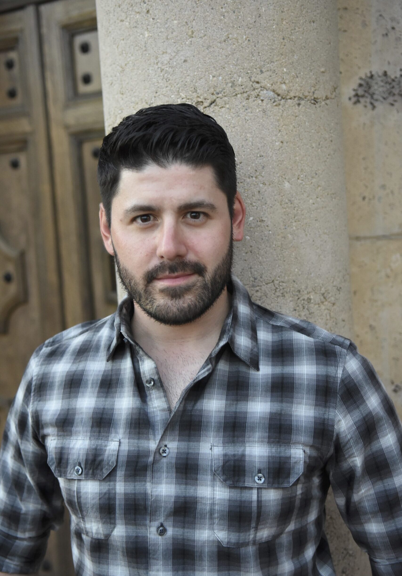 headshot - Aaron Chavarria